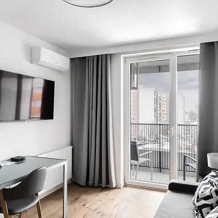 Platinex 6 Apartmán *