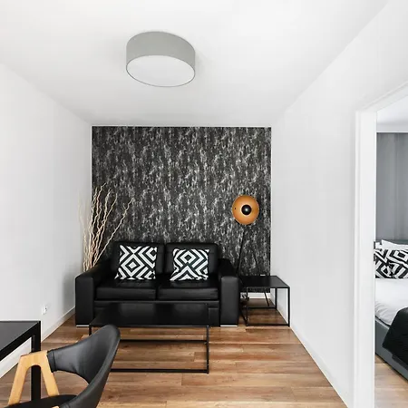 Platinex 6 Apartment *